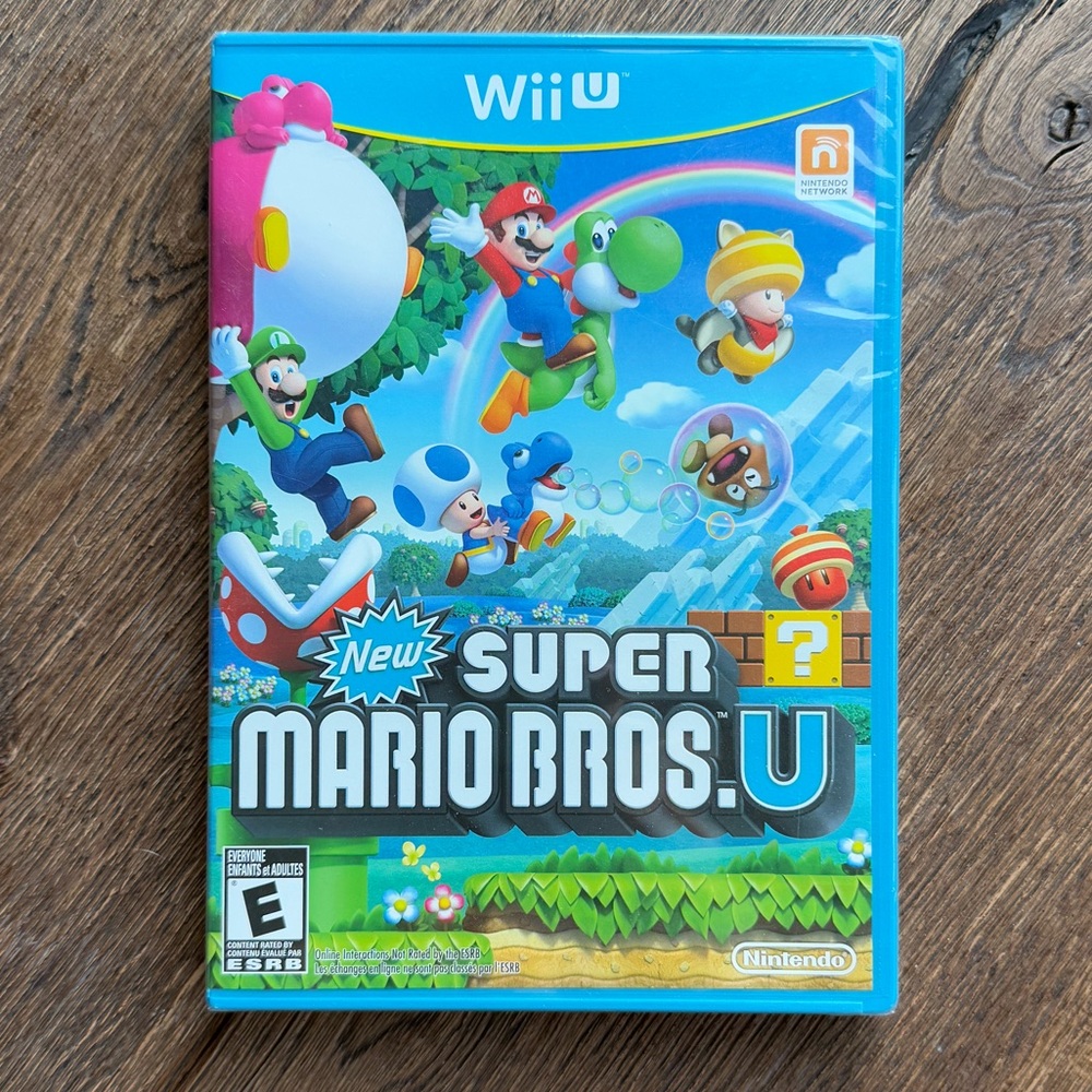 NEW Nintendo Wii U Super Mario Bros. U - Blue and Green